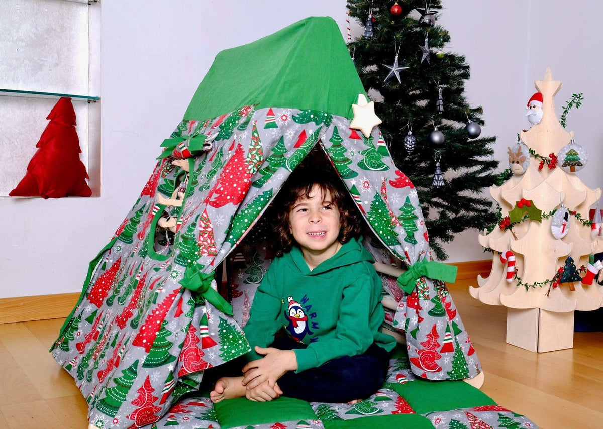 Climbing Triangle with Christmas Tent Cover, Mat, Ramp